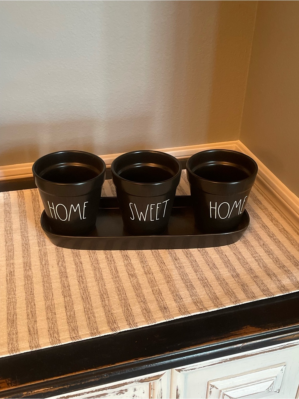 NEW - Rae Dunn Black Planter with White Lettering - Home Sweet Home